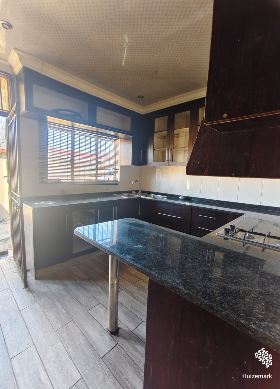 7 Bedroom Property for Sale in Sasolburg Ext 1 Free State